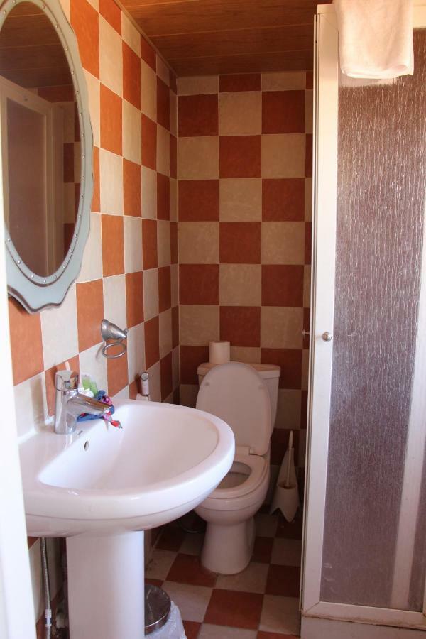 Luna Motel Naqoura Εξωτερικό φωτογραφία